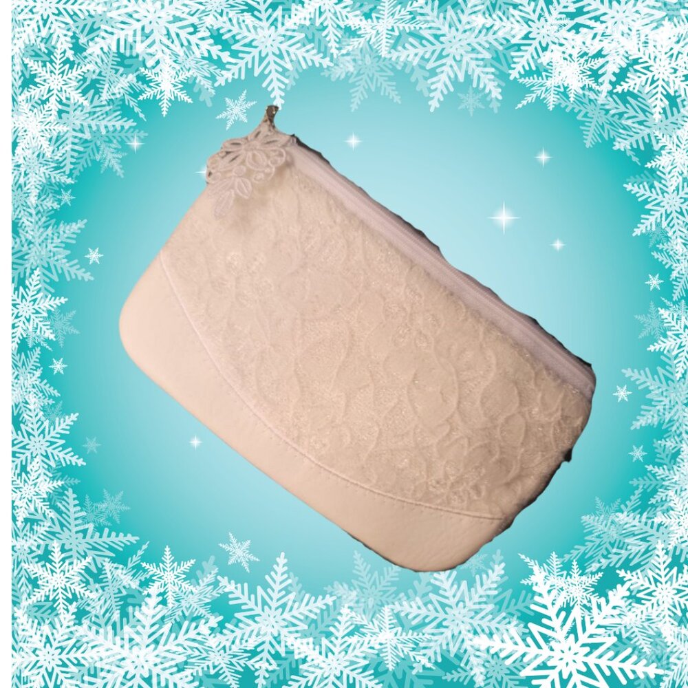 White handheld purse Wedding-Formal Handmade Unique Boutique by Barb